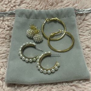 Elegant Gold and Pearl Hoop Earrings Set